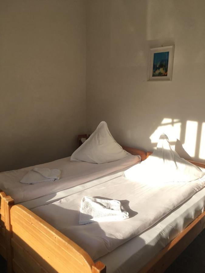 Manyi Villa BaileTusnad Buitenkant foto