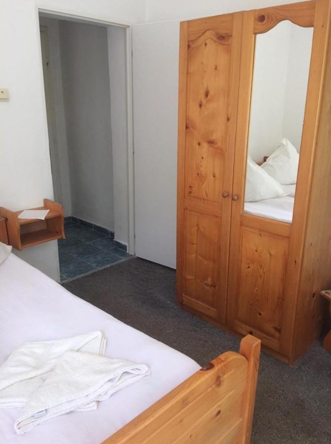 Manyi Villa BaileTusnad Buitenkant foto