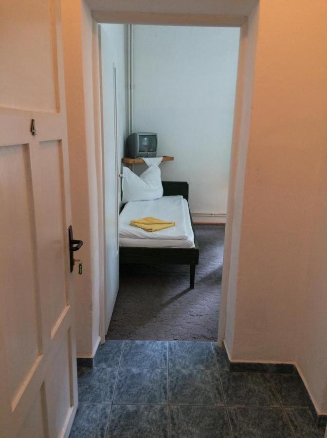 Manyi Villa BaileTusnad Buitenkant foto
