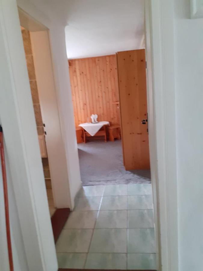 Manyi Villa BaileTusnad Buitenkant foto
